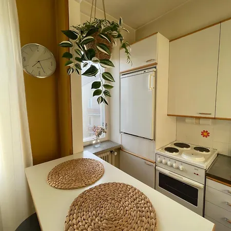 The Golden Glow Appartement *