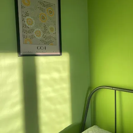 The Golden Glow Appartement